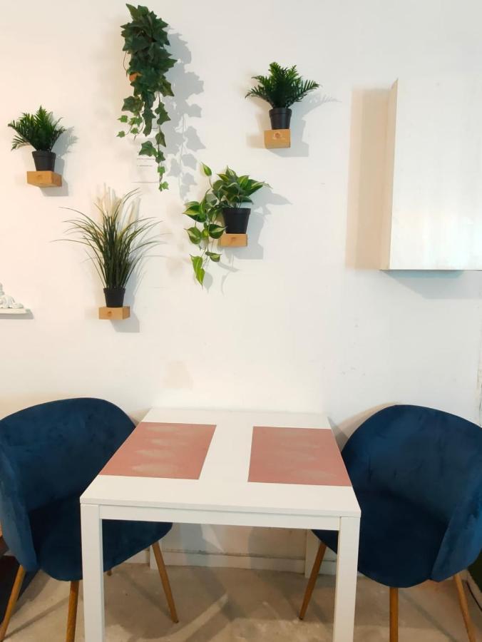 Green Room Bari Eksteriør billede